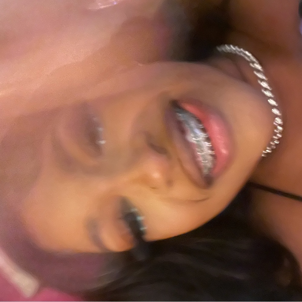 Meet your Posher, Destiny